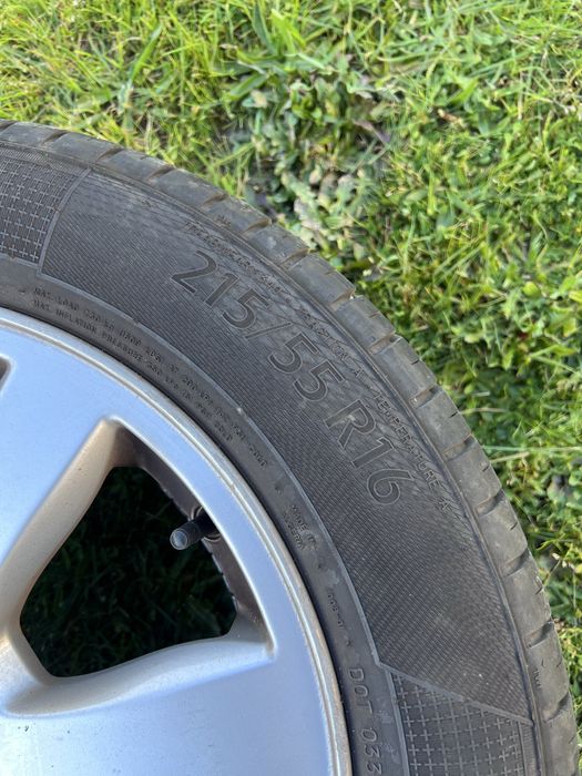 4 Jantes originais Volvo de 16” com pneus novos