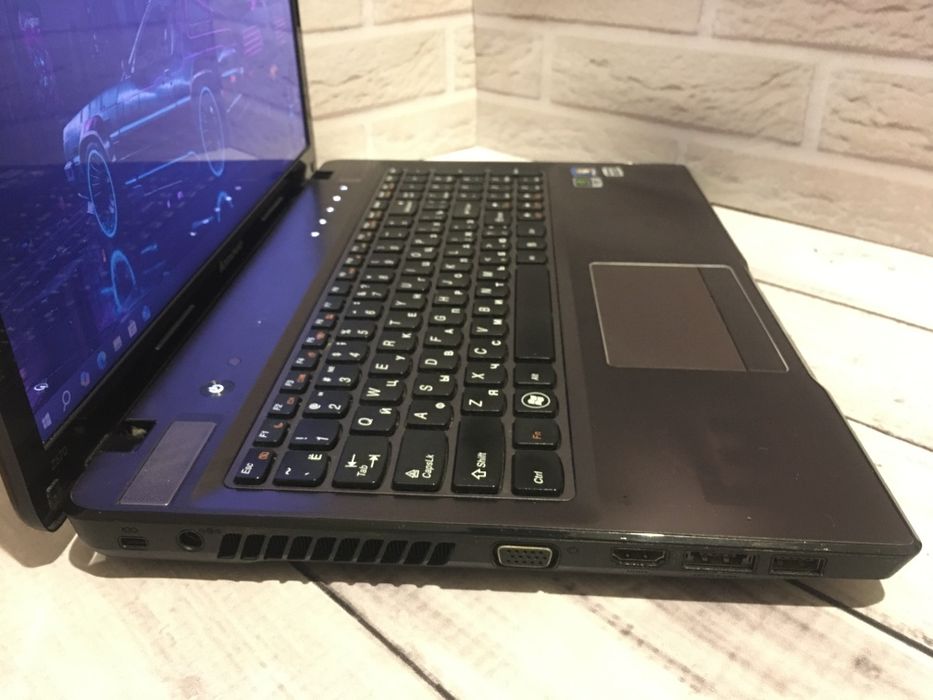 Lenovo/i7/Nvidia/16gb/SSD128gb/HDD500gb