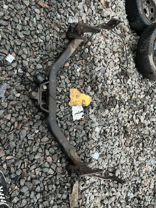 Фаркоп прицепное оригинал Kia Sorento 1 рест 07-09г соренто рест