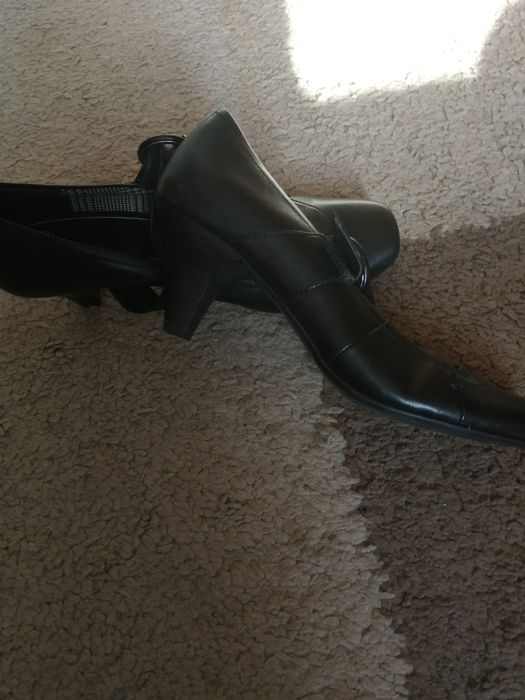 Czarne damskie buty
