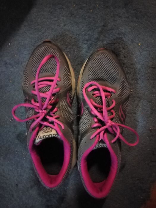 Sapatilhas tamanho 38 40 oferta de portes de envio