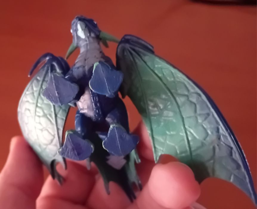 Dragão Ubisoft pequeno