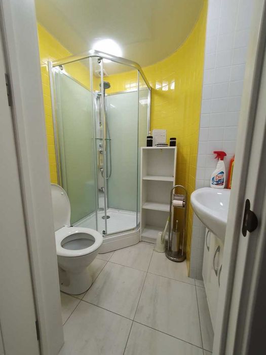 Продам 2 ком. кв. Центр, метро Левада, ул. Гольдберговская LT