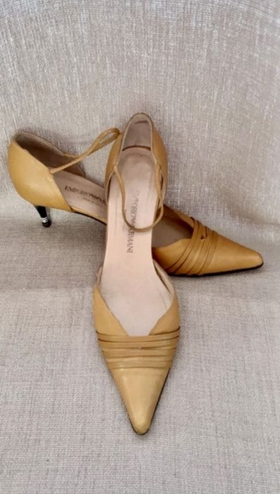 Sapatos de salyo bege da Emporio Armani