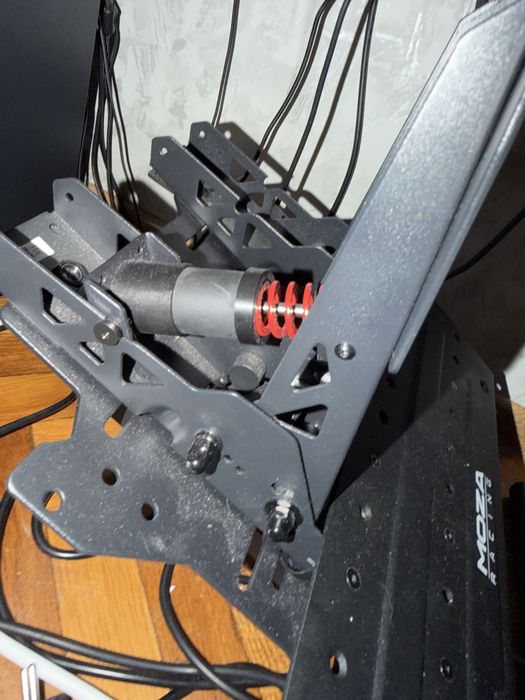 Manipulatory nożne MOZA SR-P Lite Pedals + perfomance kit