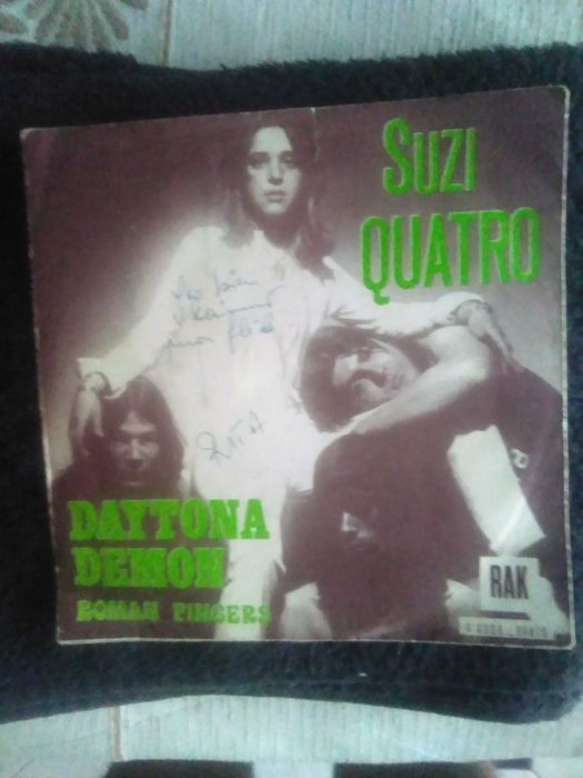 Disco Vinil, da artista, cantora e baixista americana Suzi Quatro.