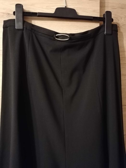 Świetna, elegancka i wygodna spódnica C&A jak nowa 42/44