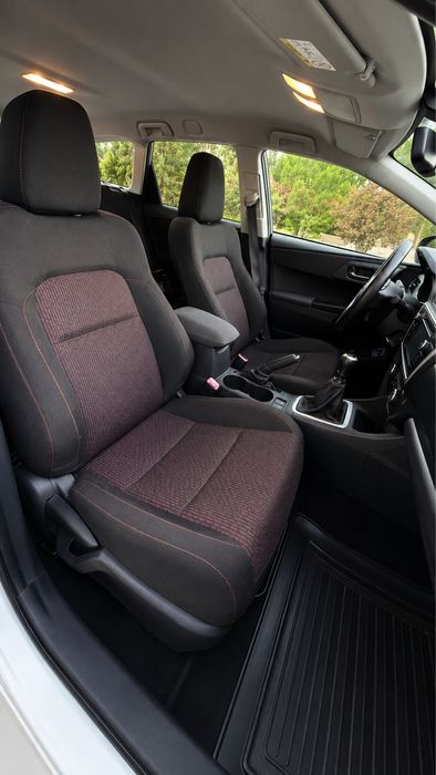 Toyota Auris Touring Sports 1.4 D-4D | 2014 |