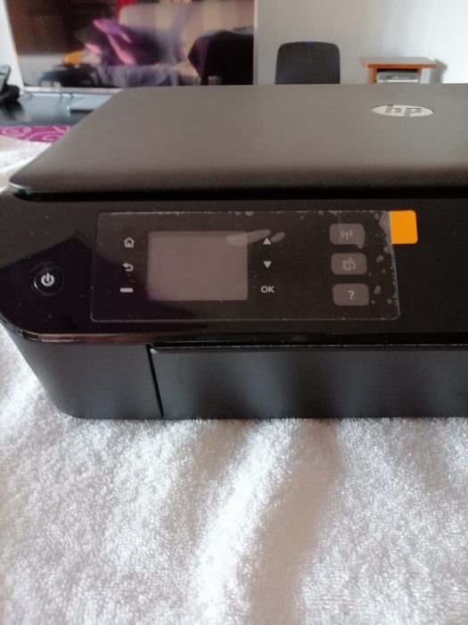 Impressora HP Envy 4500 multifunções