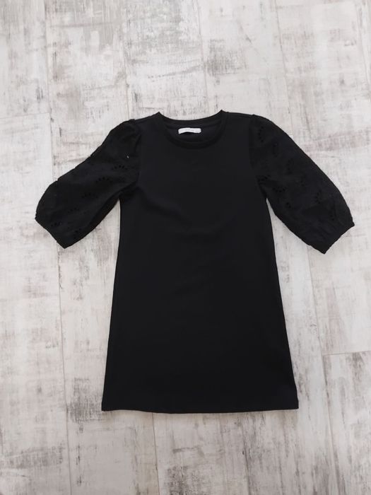 Чёрное платье  reserved