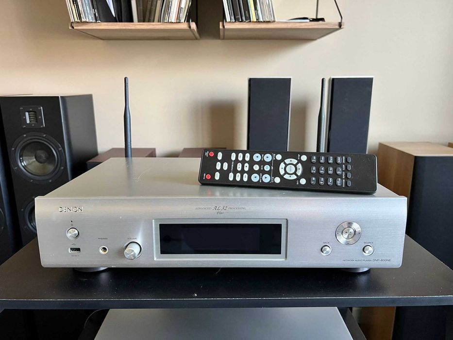 Odtwarzacz sieciowy /streamer Denon DNP800NE