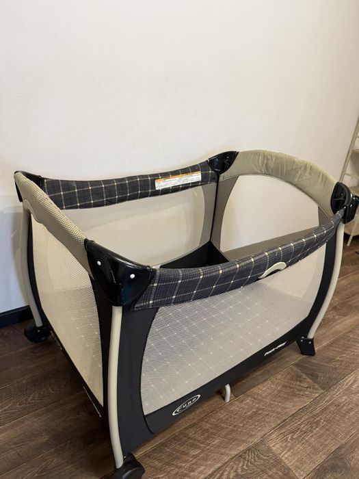 Манеж дитячий, детский манеж