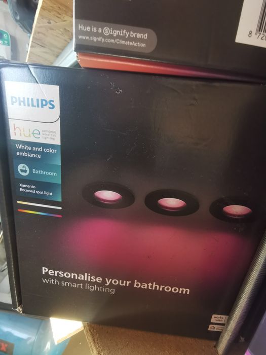 Philips hue White and color xamento