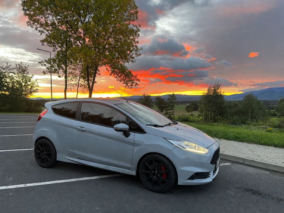 Ford Fiesta Ford Fiesta ST200 | szpera, nowe opony, rozrząd