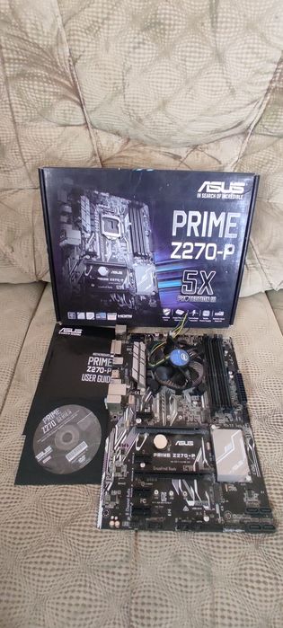 Материнська плата