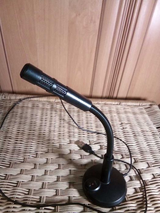 Zewnętrzny mikrofon z kablem USB