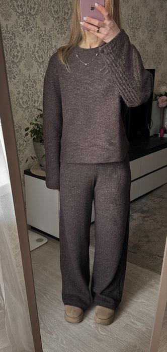 Теплий костюм від Zara