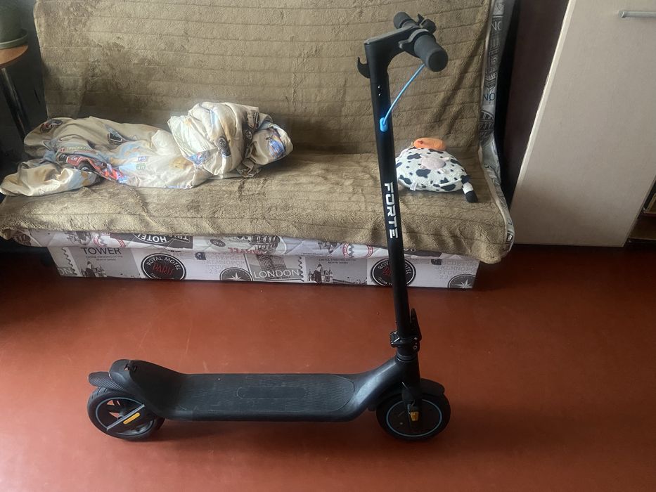 Електро Самокат Forte