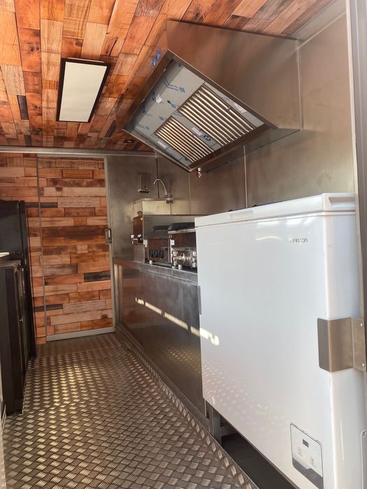 Foodtruck Roulote Mercedes