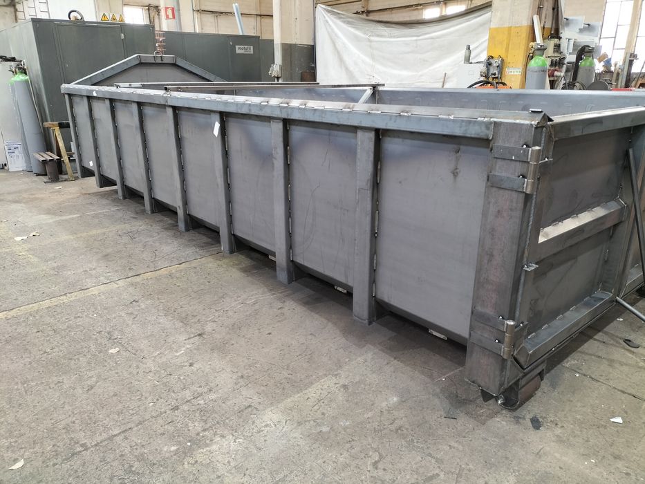 Vendemos contentores Ampliroll Novos