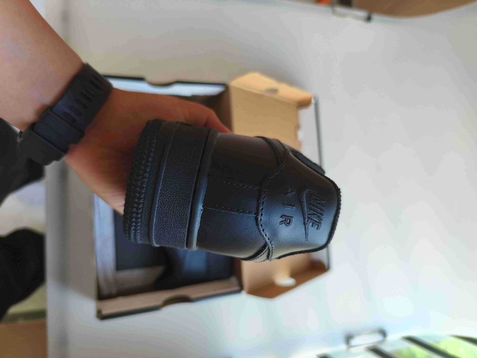 Nike, damskie czarne trampki, rozmiar 40