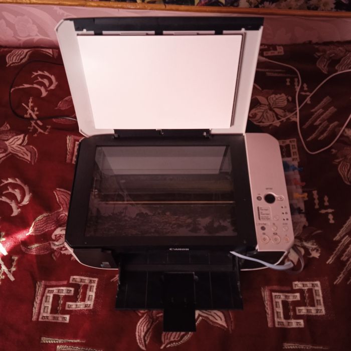 Принтер Canon PIXMA 3 в 1