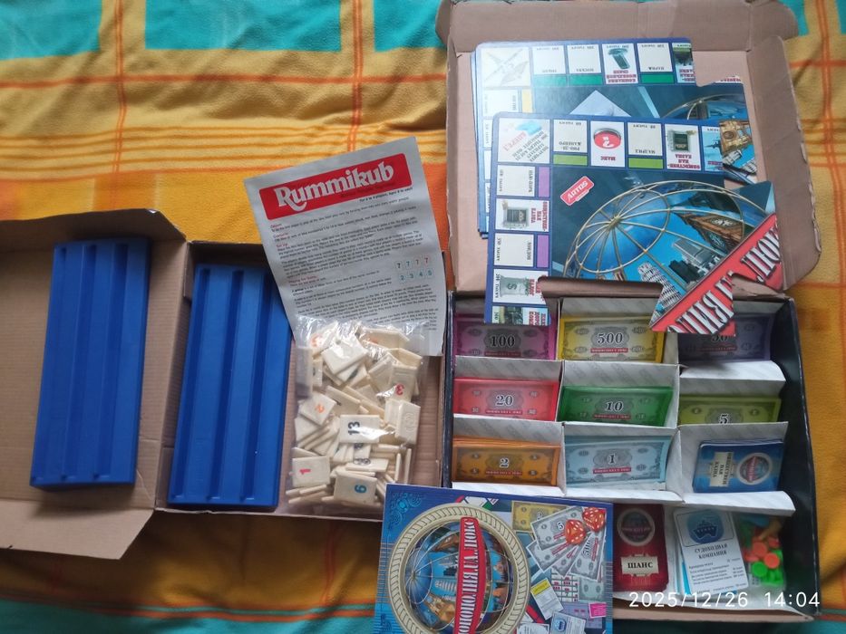 Игры Монополия ,Мемо динозавры, Rummikub, Steck mosaic