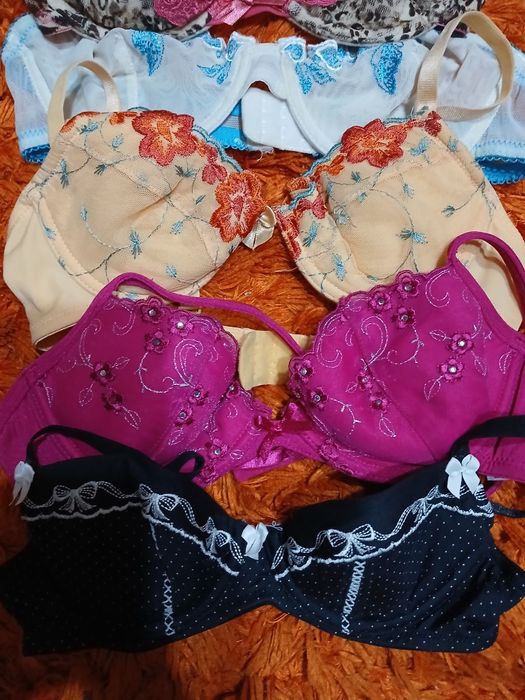 Gina Benotti,H&M zestaw 6 biustonoszy mlodziezowych/damskich A70do80