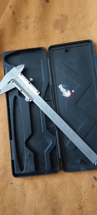 Suwmiarka metal 1sztuka