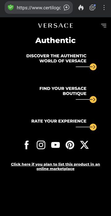 Оригінальна Versace чоловіча футболка розмір S. Чорна, з фірмовим логотипом