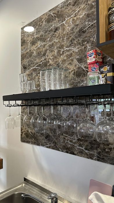 Suporte para copos de vinho + Prateleira de Parede