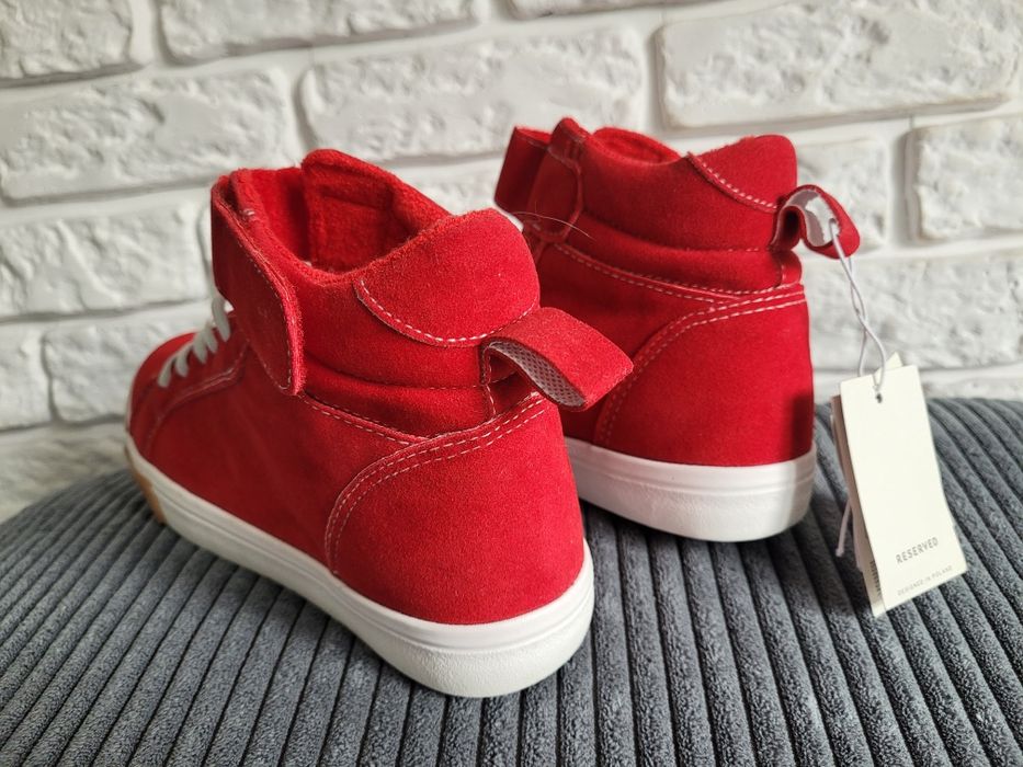 Reserved  Trampki r.39  nowe