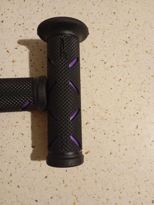 Гріпси до мотоцикла