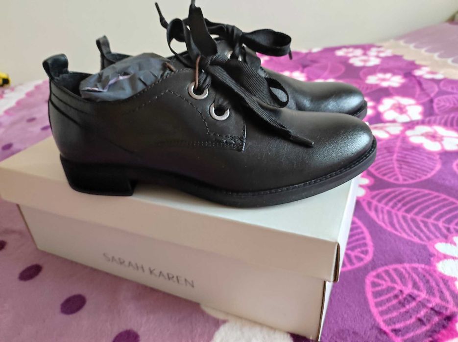 Sprzedam półbuty Sarah Karen r. 36/37