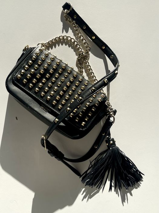 Torebka z ćwiekami Victoria’s Secret