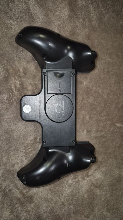 Kontroler do grania IPEGA pod telefon, tablet.