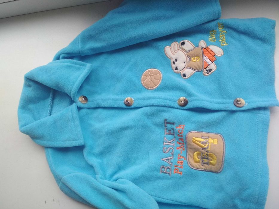 продам теплый костюм колготы шорты