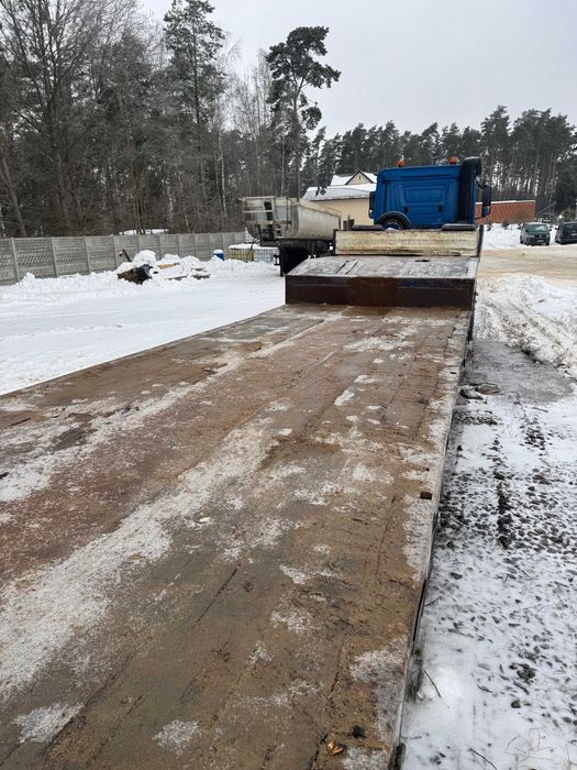 Naczepa niskopodwoziowa