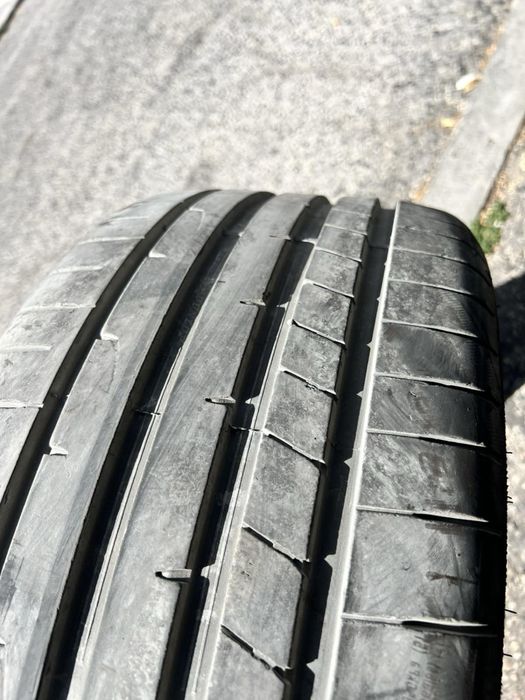 235/35/19 Dunlop 2 pneus