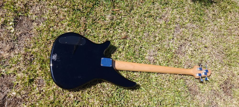 Baixo Yamaha RBX 170