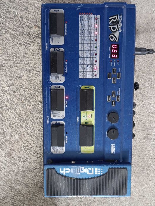 Pedaleira Digitech RP6