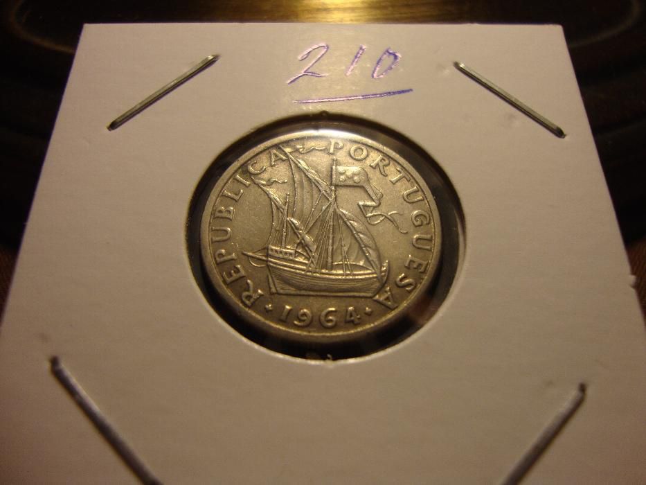 Moeda 2$50 Cupro-Níquel 1964