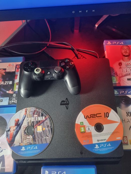 Ps4 slim +  jogos + comando oficial