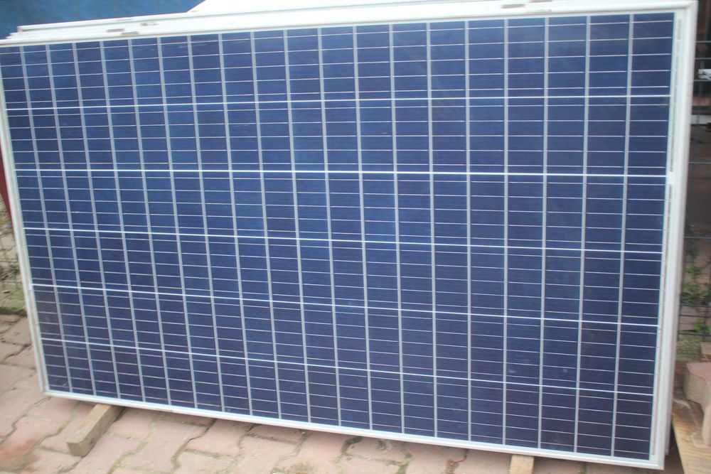 panele fotowoltaiczne 300W