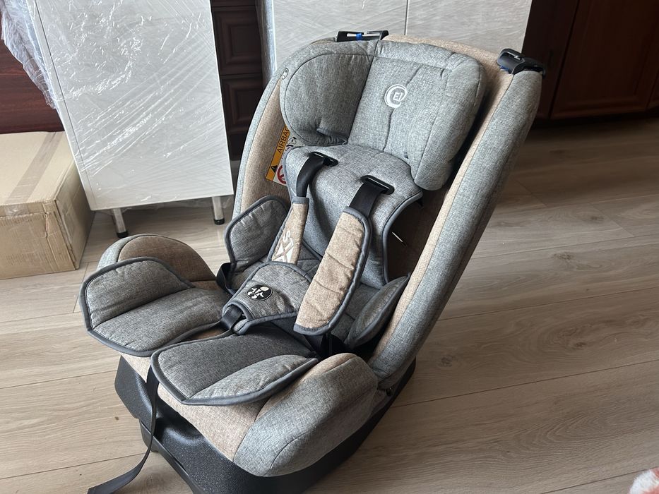 Продам автокрісло