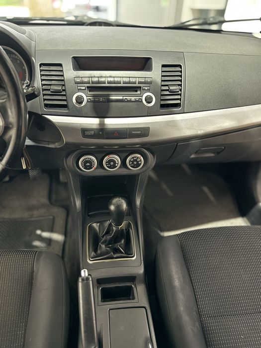 MITSUBISHI LANCER NACIONAL