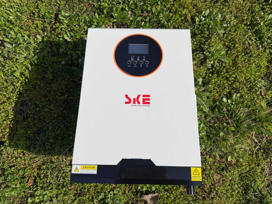 Потужний гібридний інвертор SKE 6.2 кВт 48В з MPPT 80A (чиста синусоїда)