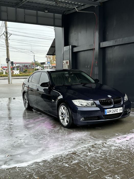 Бмв E90 320i BMW