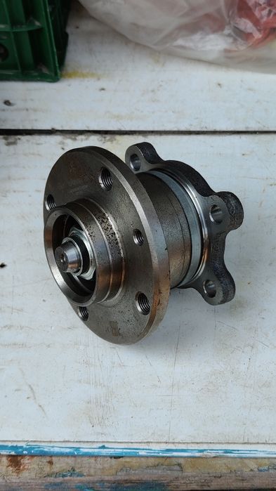 Ступицы передние/задние ВАЗ 2101-2108-2112