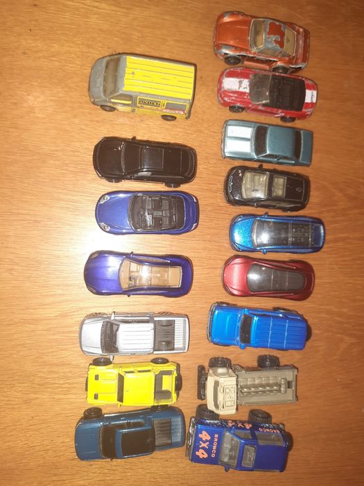 Масштабні Моделі  авто Matchbox  колекційні